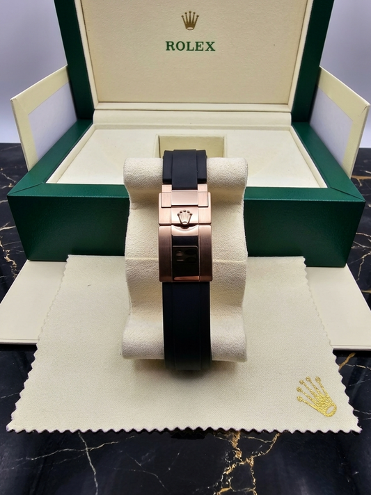 Rolex Submariner Custom | Rose Gold & Matte Black Oysterflex